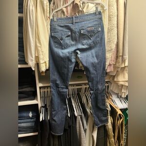 Well loved Hudson Collin Skinny Jean